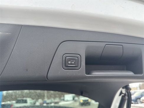 Used 2022 Buick Envision Preferred image 31