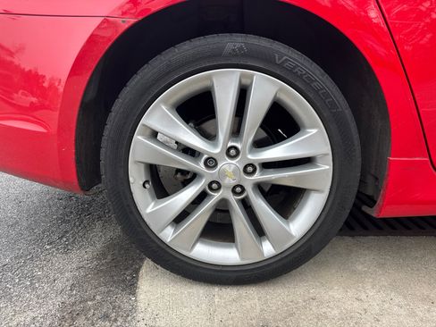 Used 2014 Chevrolet Cruze LTZ w/ RS Package FWD image 19