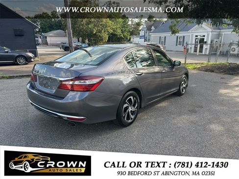 Used 2017 Honda Accord LX image 5