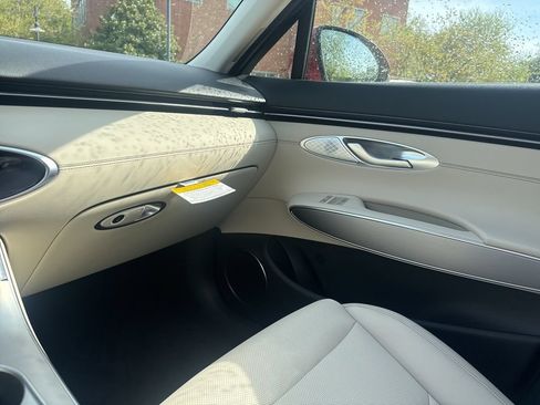 New 2026 Genesis GV70 2.5T Select AWD/4WD image 24