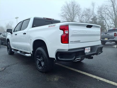Used 2021 Chevrolet Silverado 1500 LT Trail Boss w/ Convenience Package II image 21