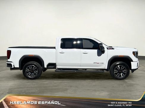 Certified 2022 GMC Sierra 2500 AT4 w/ Gooseneck/5TH Wheel Package image 8