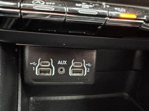 Used 2022 Dodge Durango SXT w/ Blacktop Package image 26