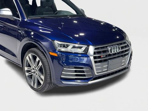 Used 2018 Audi SQ5 Premium Plus w/ Navigation Package image 3