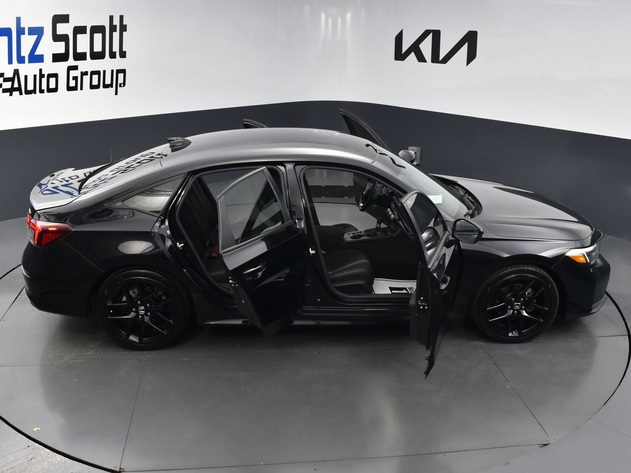 Used 2025 Honda Civic Sport image 32