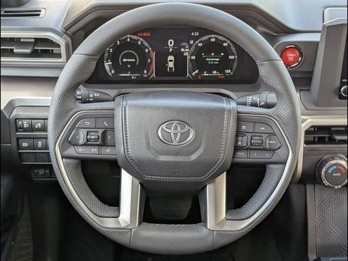 New 2025 Toyota Tacoma TRD Off-Road image 8