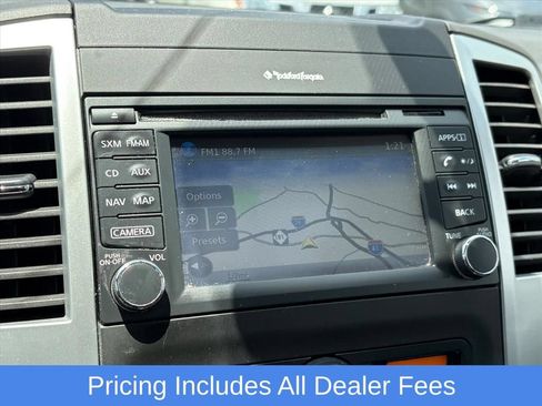 Used 2016 Nissan Frontier PRO-4X w/ Pro-4x Luxury Package AWD/4WD image 9
