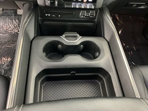 Used 2019 RAM 1500 Sport w/ Level 2 Equipment Group AWD/4WD image 18