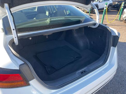 Used 2025 Nissan Altima 2.5 SV image 31