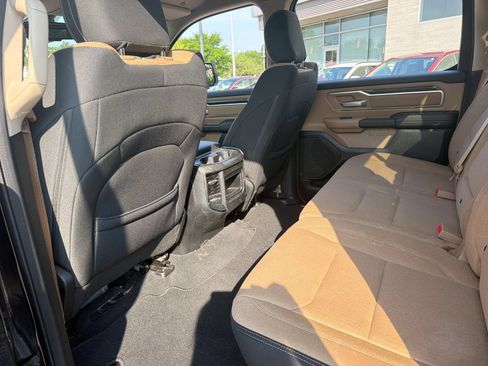 Used 2019 RAM 1500 Big Horn AWD/4WD image 19