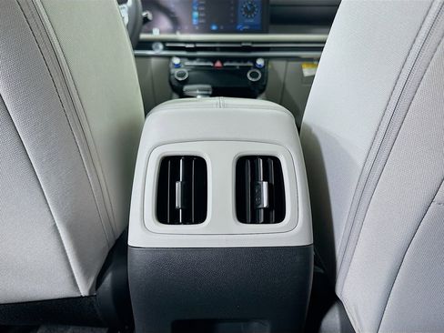 New 2026 Hyundai Tucson SEL image 17