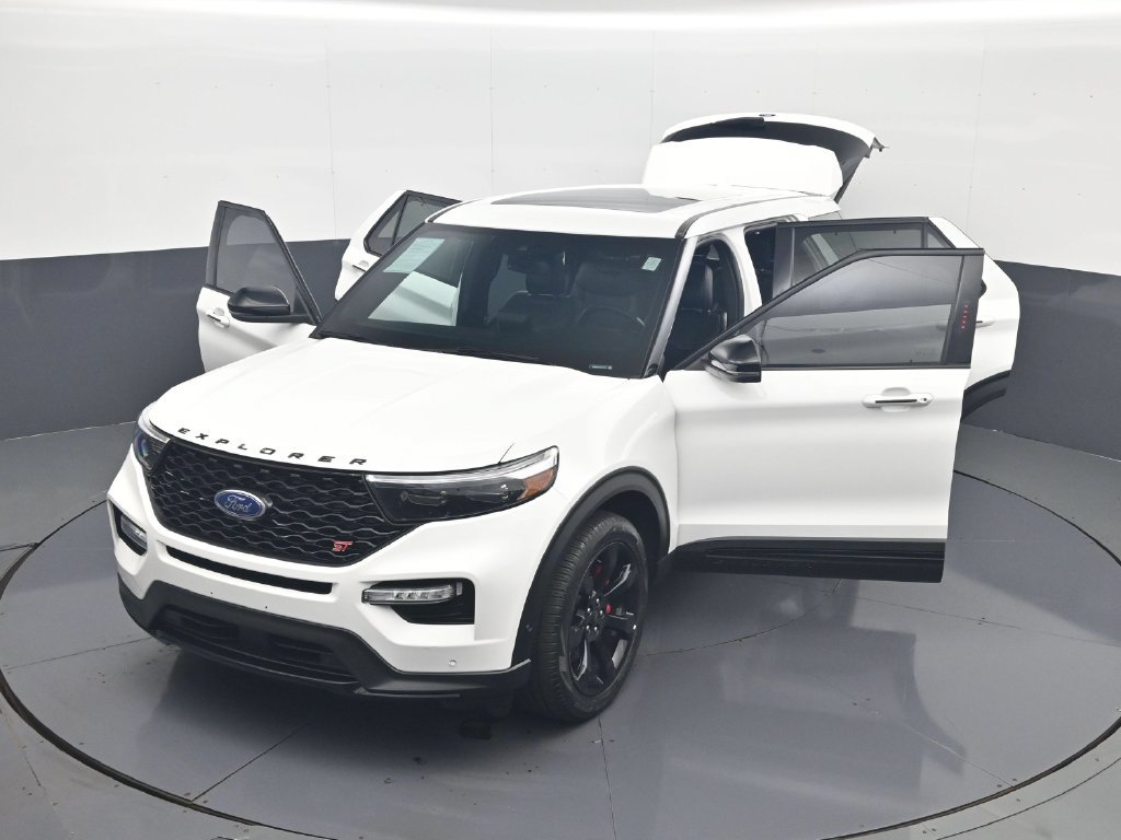 Used 2022 Ford Explorer ST w/ Equipment Group 401A AWD/4WD image 32