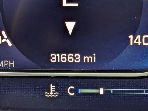 Used 2025 Chevrolet Silverado 1500 LT image 20