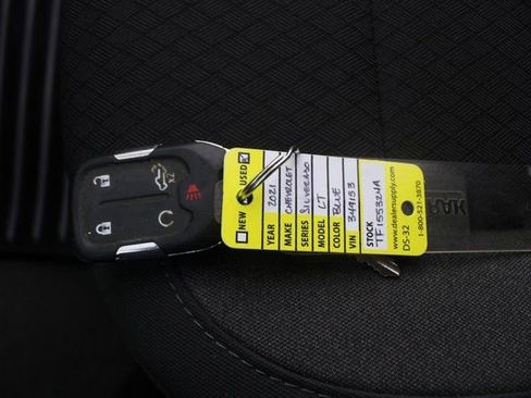 Used 2021 Chevrolet Silverado 1500 LT image 7