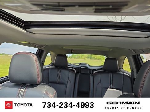 Used 2019 Toyota Highlander SE AWD/4WD image 15
