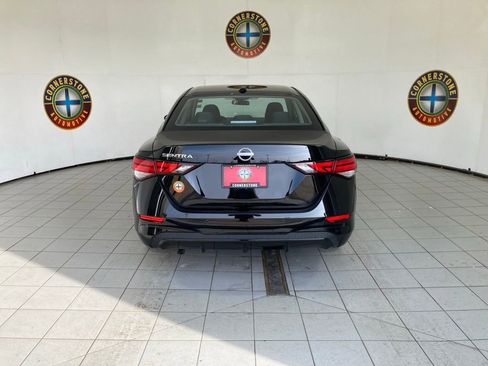 Used 2025 Nissan Sentra SV image 21