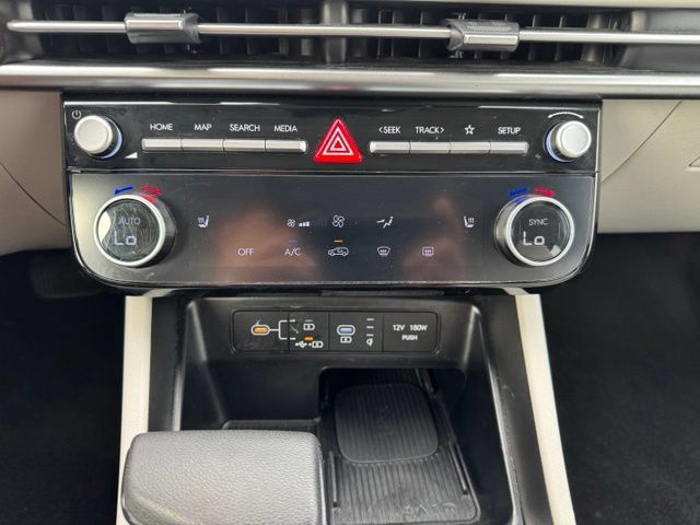 Used 2025 Hyundai Tucson SEL AWD/4WD image 21