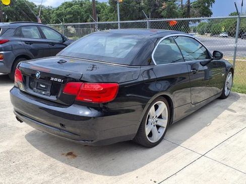 Used 2011 BMW 328i Convertible w/ Premium Pkg RWD image 4