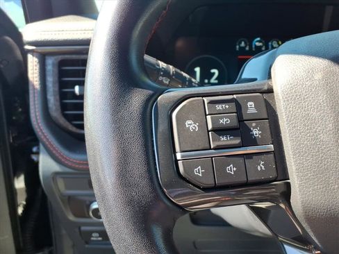 Used 2022 Ford Expedition Limited image 10