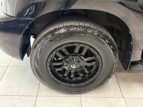 Used 2013 Toyota Sequoia SR5 image 38