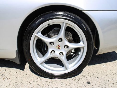 Used 2002 Porsche 911 GT3 RS image 11