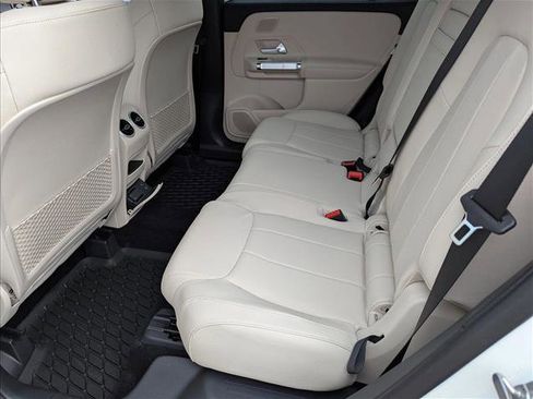 New 2026 Mercedes-Benz GLB 250 image 15