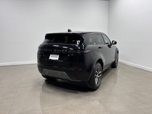 Used 2026 Land Rover Range Rover Evoque S AWD/4WD image 7