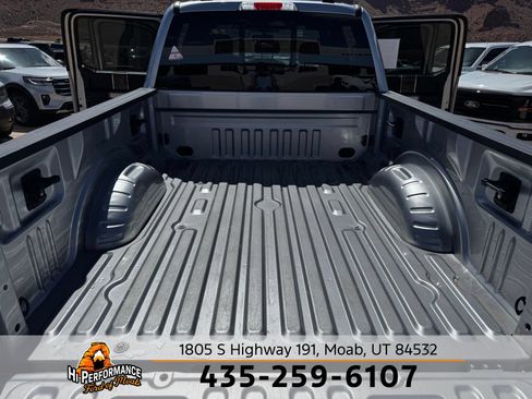 Used 2022 Ford F250 Lariat w/ Lariat Value Package AWD/4WD image 13