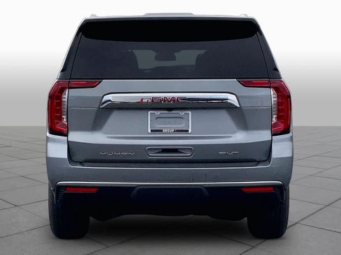 Used 2023 GMC Yukon XL SLT w/ SLT Premium Package AWD/4WD image 5