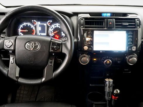 Used 2021 Toyota 4Runner TRD Off-Road Premium w/ Moonroof Package AWD/4WD image 14