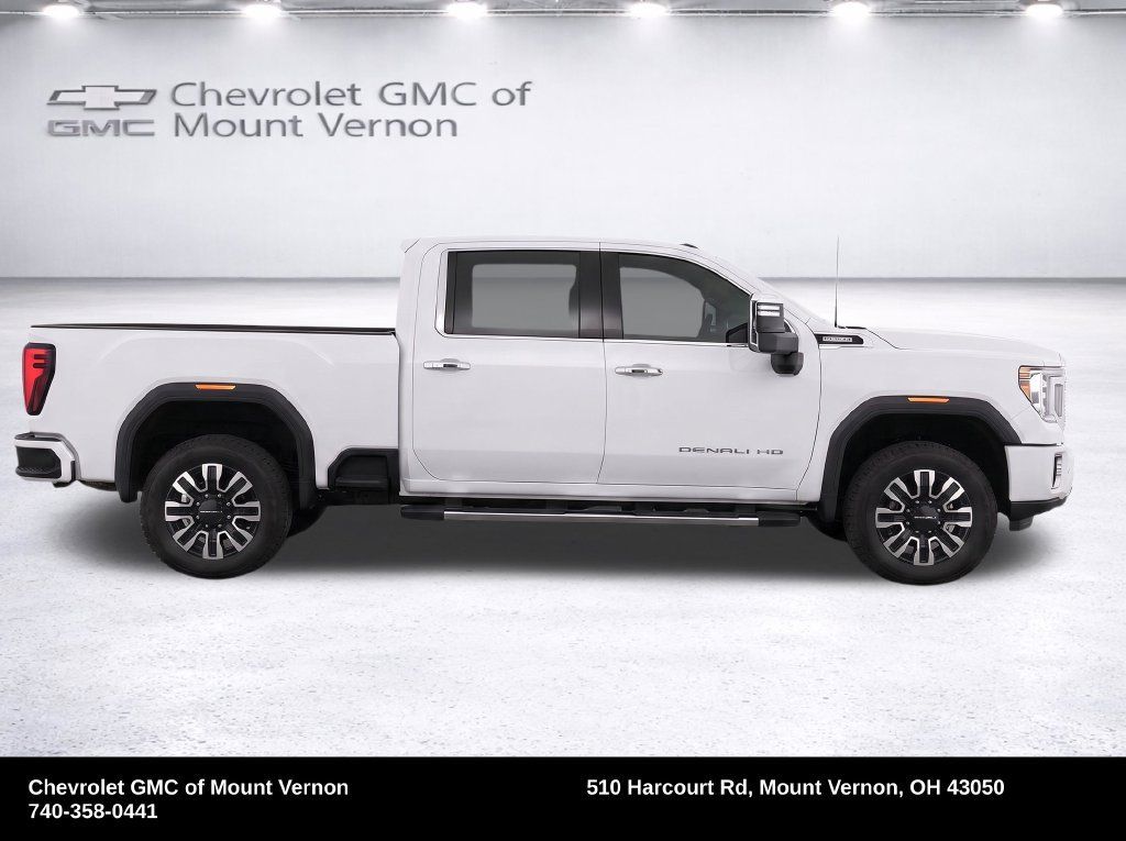 Used 2025 GMC Sierra 2500 Denali Ultimate AWD/4WD image 9