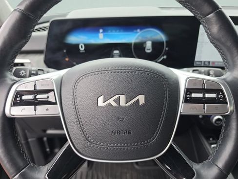 Used 2024 Kia Telluride SX Prestige w/ Towing Package AWD/4WD image 44