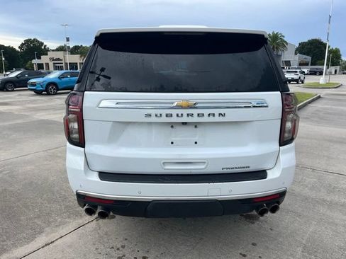 Used 2023 Chevrolet Suburban Premier AWD/4WD image 5