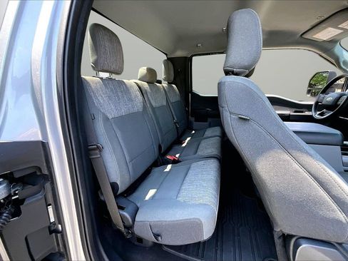 Used 2023 Ford F350 XLT AWD/4WD image 23