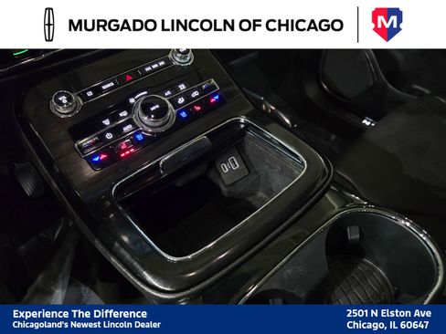 Used 2021 Lincoln Nautilus Reserve w/ Monochromatic Package image 32