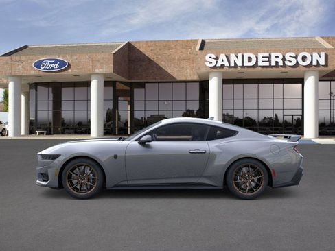 New 2025 Ford Mustang Dark Horse image 4