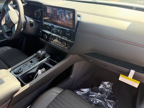 New 2026 Nissan Pathfinder Rock Creek AWD/4WD image 12