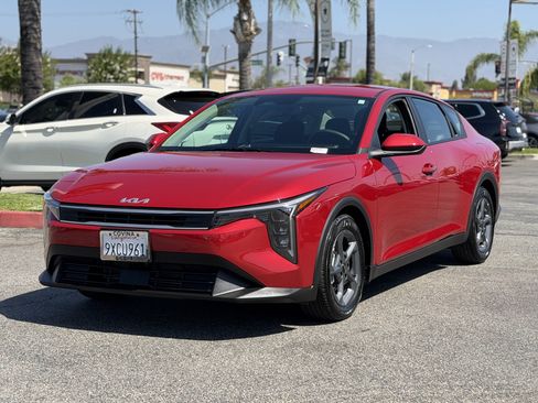 Certified 2025 Kia K4 FWD image 4
