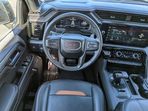 Used 2023 GMC Sierra 1500 AT4 w/ Technology Package image 17