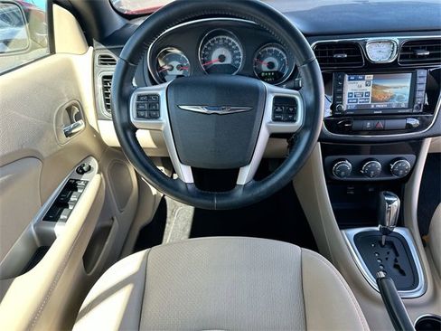 Used 2012 Chrysler 200 Touring image 16