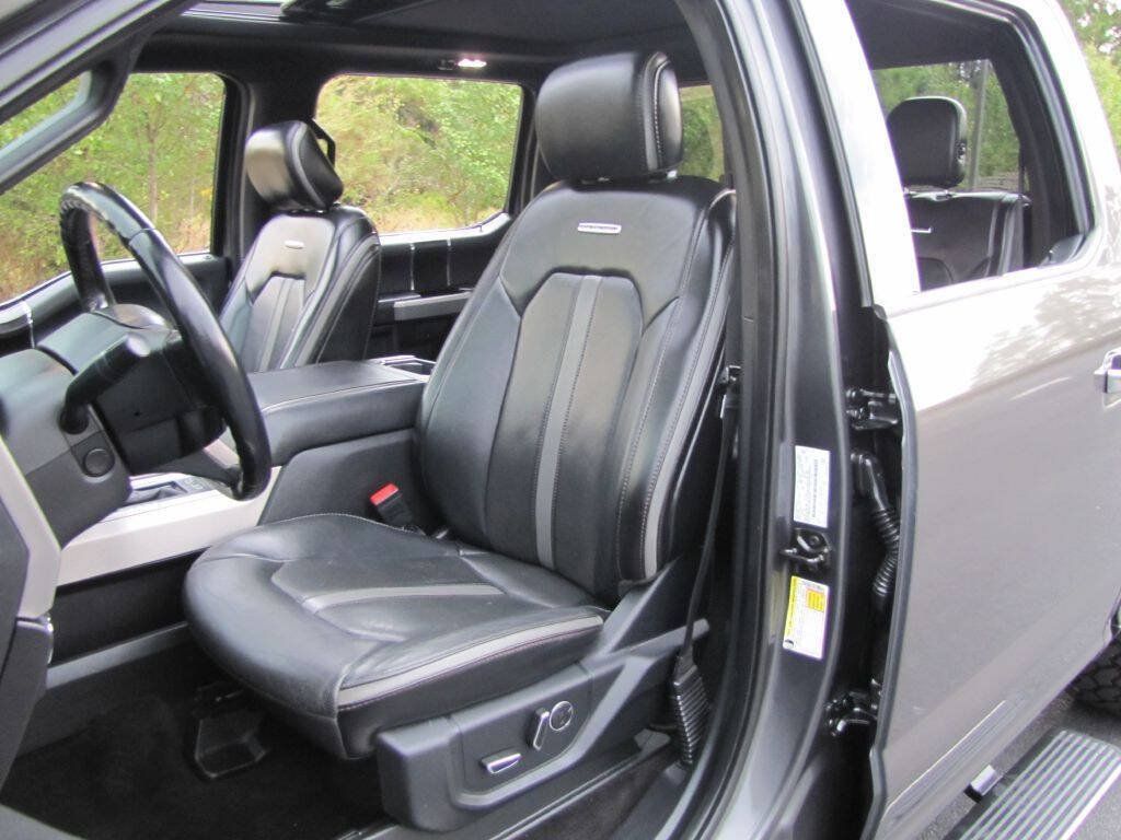 Used 2018 Ford F150 Platinum w/ Equipment Group 701A Luxury AWD/4WD image 16