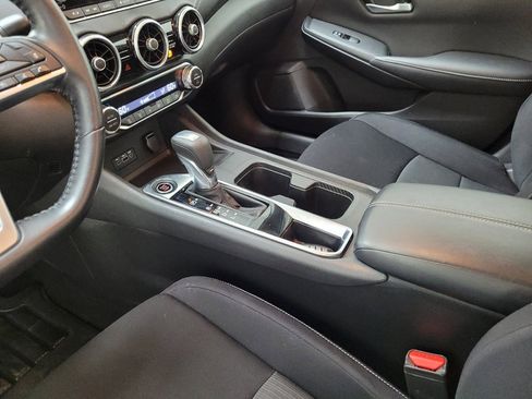 Used 2020 Nissan Sentra SV image 26