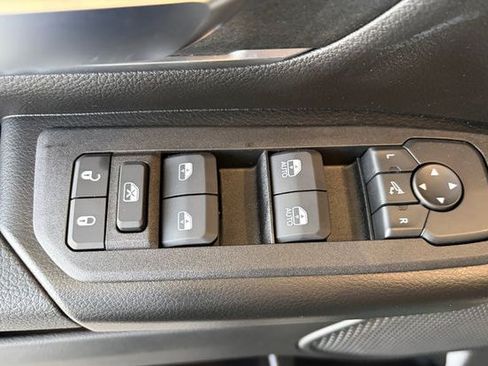 New 2026 RAM 1500 Big Horn AWD/4WD image 17