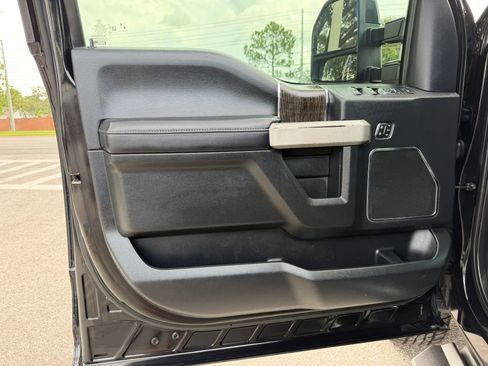 Used 2021 Ford F350 Lariat w/ Lariat Ultimate Package AWD/4WD image 18