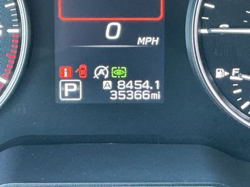 Used 2021 Subaru Outback Limited image 31