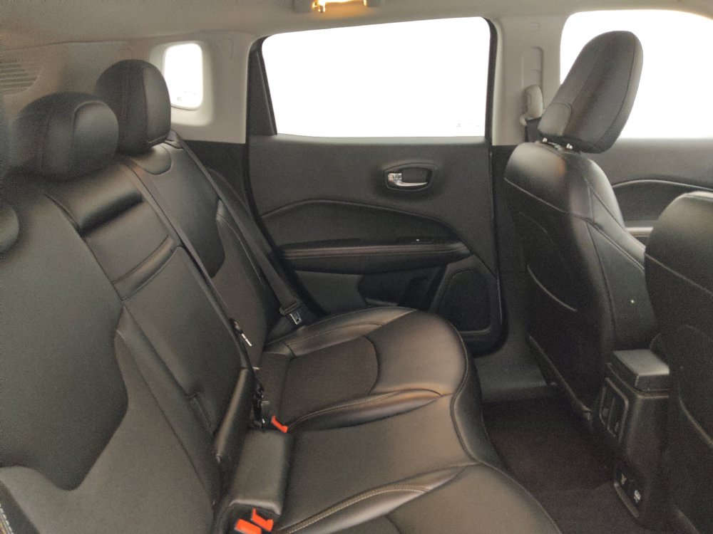 Used 2019 Jeep Compass Latitude AWD/4WD image 19