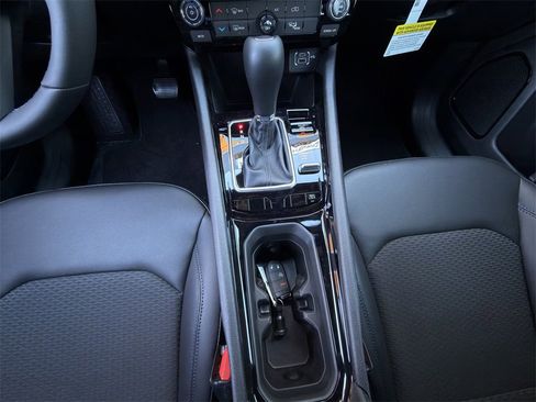 New 2026 Jeep Compass Latitude image 17