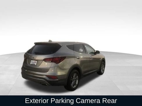 Used 2017 Hyundai Santa Fe Sport image 6