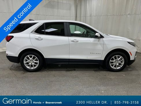 Used 2024 Chevrolet Equinox LT image 11