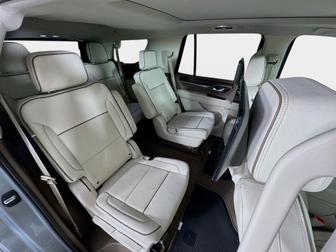 Certified 2023 GMC Yukon Denali w/ Denali Reserve Package image 31